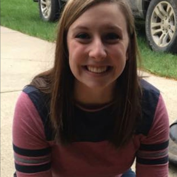 Meet your Posher, Shelby - Picture 1 of 1